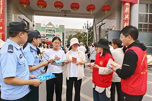 阿瑙托维奇本场数据：助攻1次，吐饼1次，送出2次关键传球